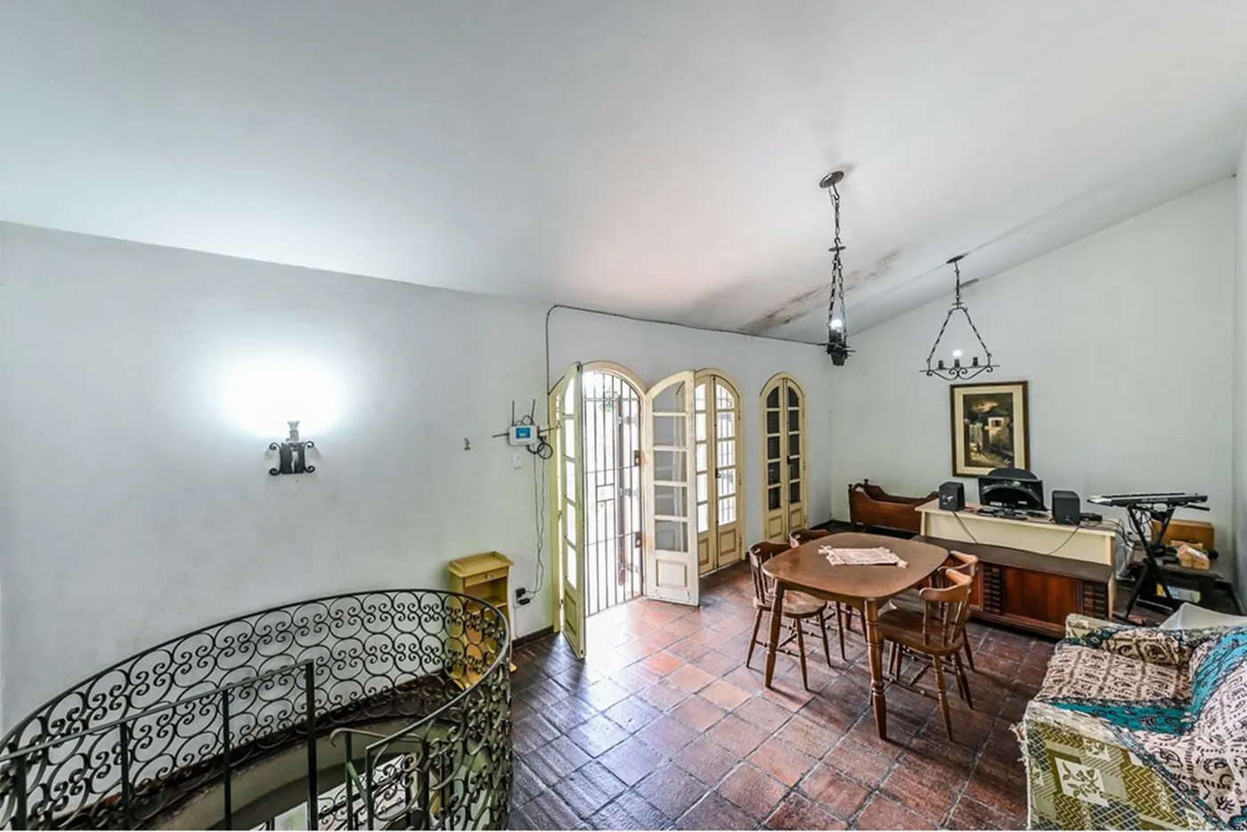 STOT 170 Casa 612481037-101 - REMAX Andar de Cima Exclusividades