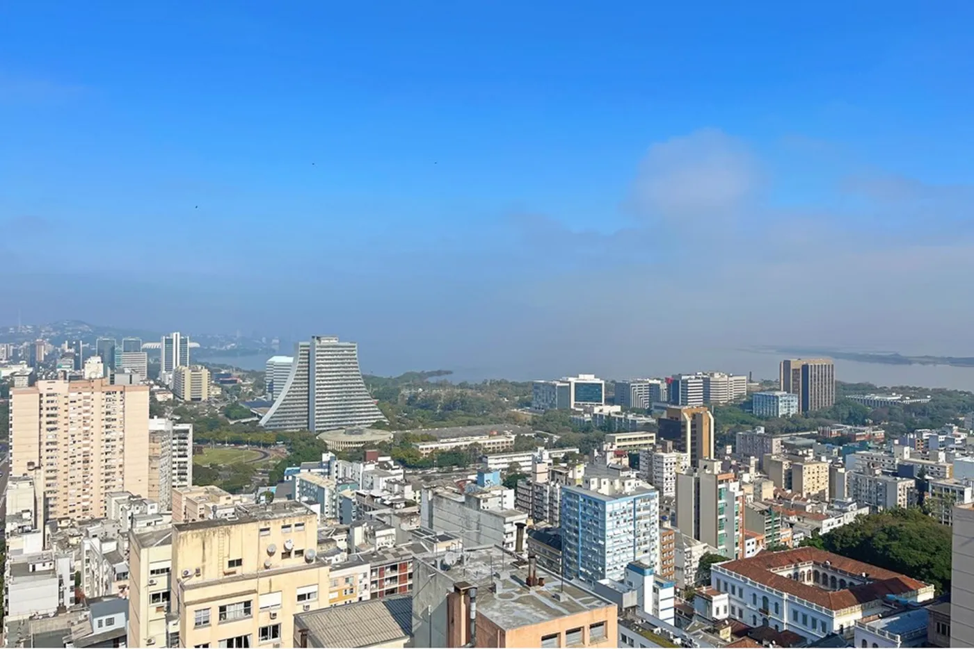 CHDDC 1304 Apto 610291002-116 - REMAX Capital Park Exclusividades