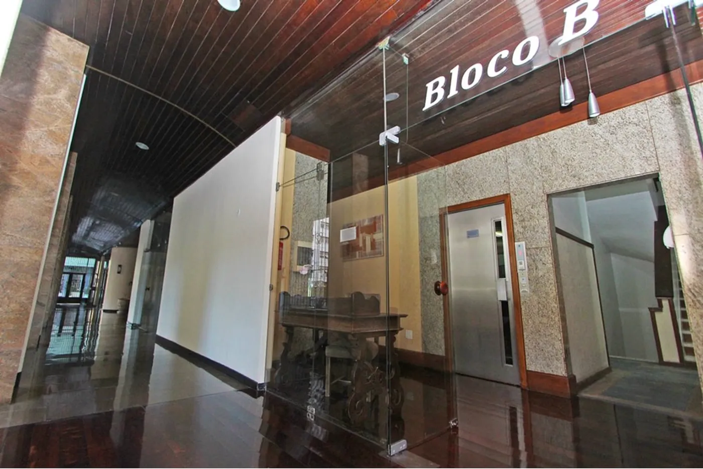 CHDDC 1304 Apto 610291002-116 - REMAX Capital Park Exclusividades