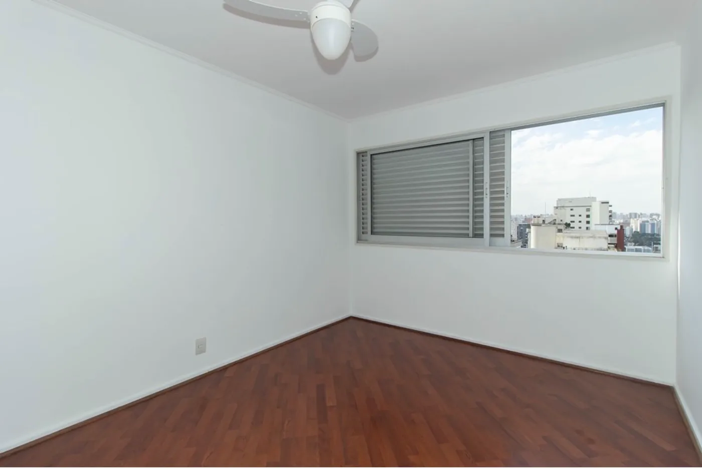 CBGE 195 Apto 601971018-1239 - REMAX Empire Exclusividades CBGE 195 Apto 601971018-1239 - REMAX Empire Exclusividades