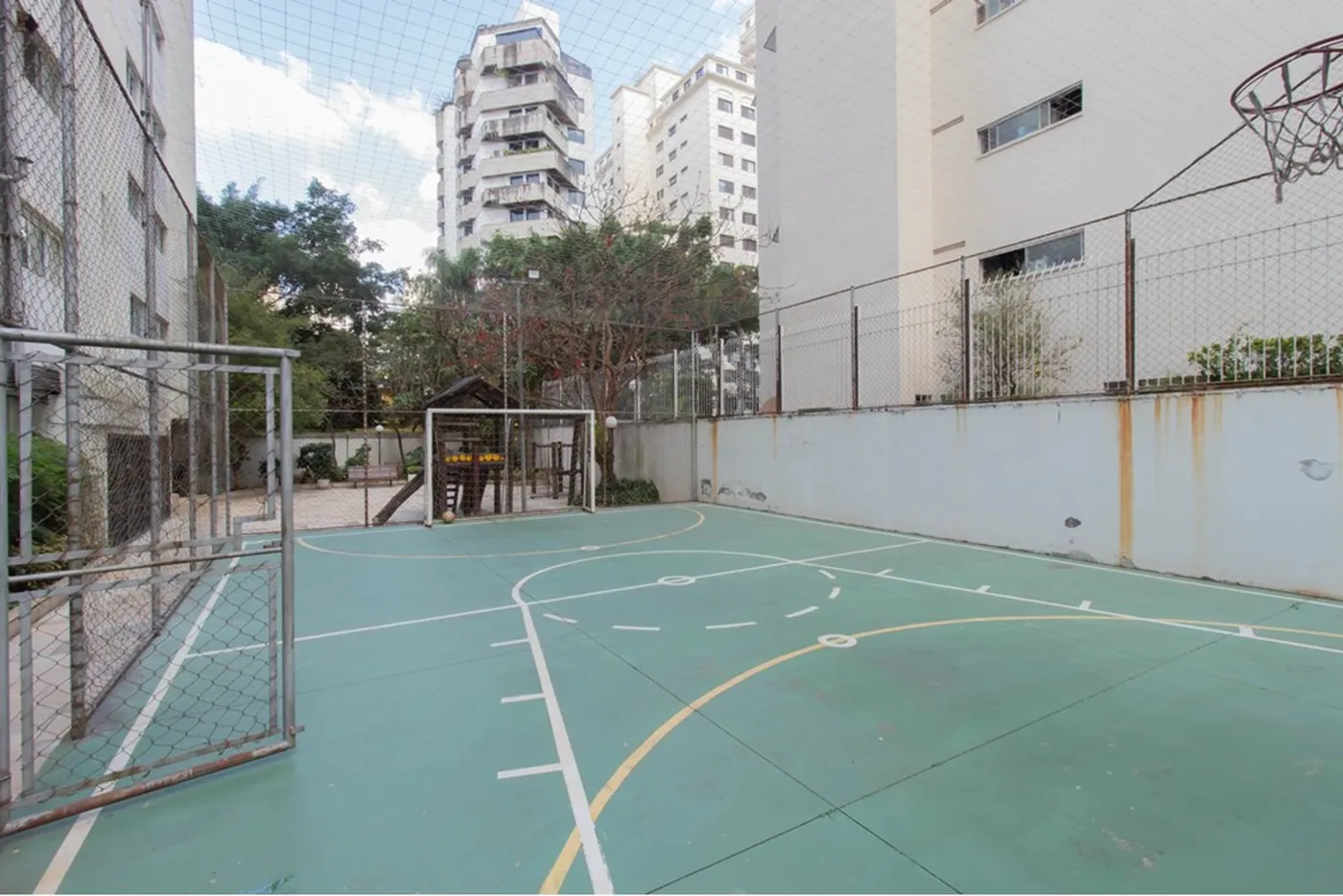 CBGE 195 Apto 601971018-1240 - REMAX Empire Exclusividades CBGE 195 Apto 601971018-1240 - REMAX Empire Exclusividades