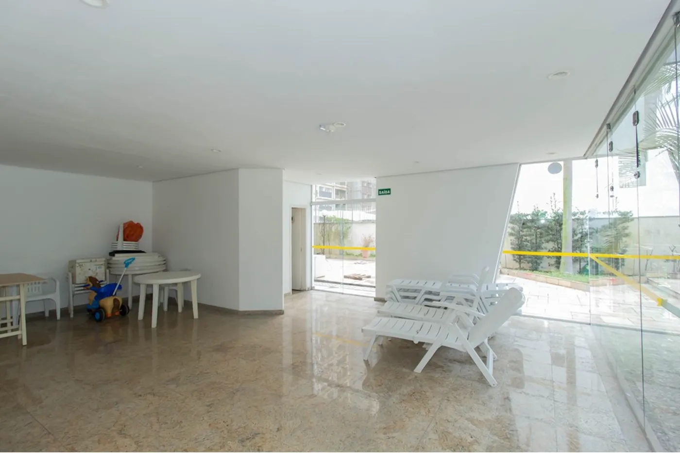 CBGE 195 Apto 601971018-1240 - REMAX Empire Exclusividades CBGE 195 Apto 601971018-1240 - REMAX Empire Exclusividades