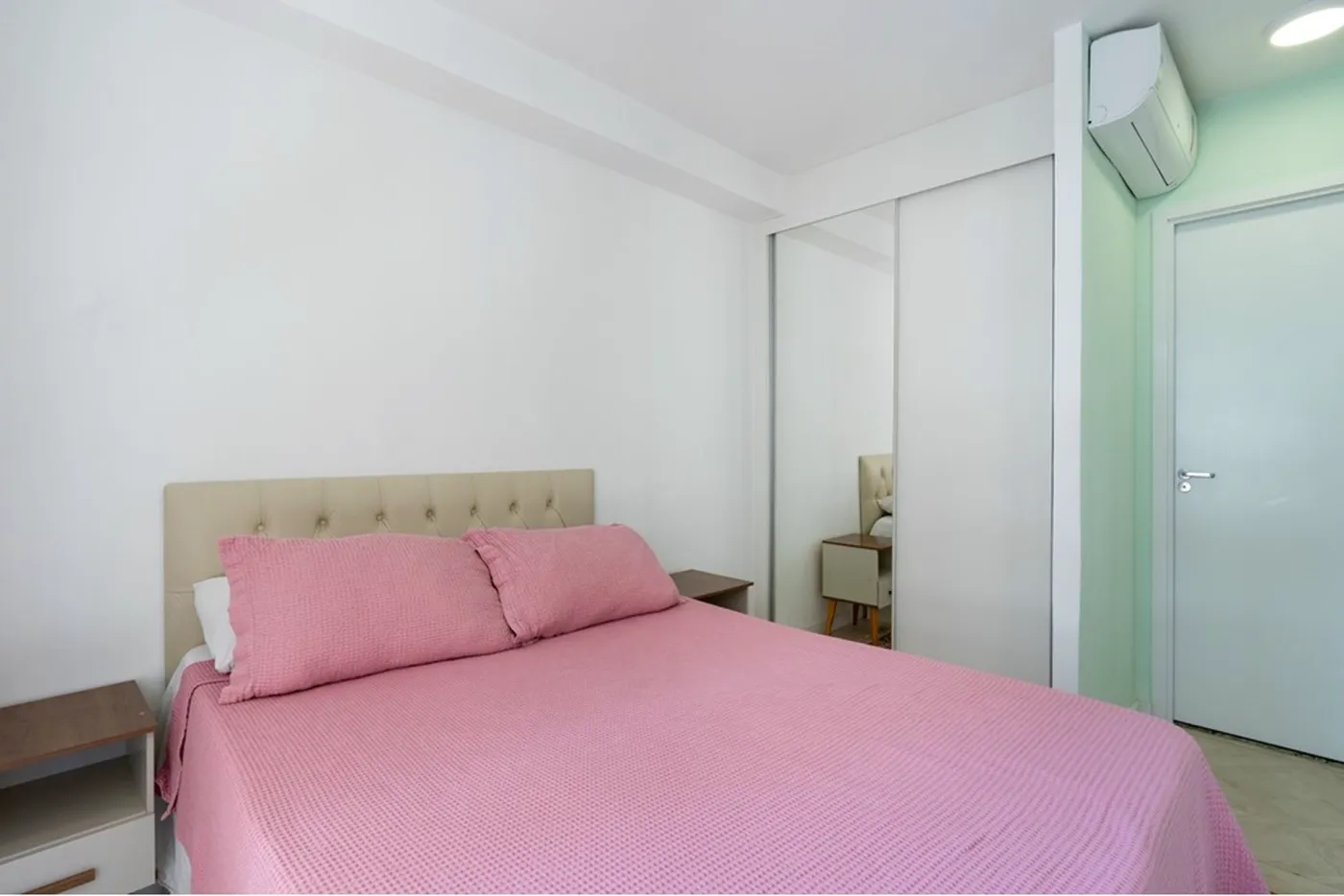 PAG 251 Apto 601241006-50 - REMAX Ville Exclusividades