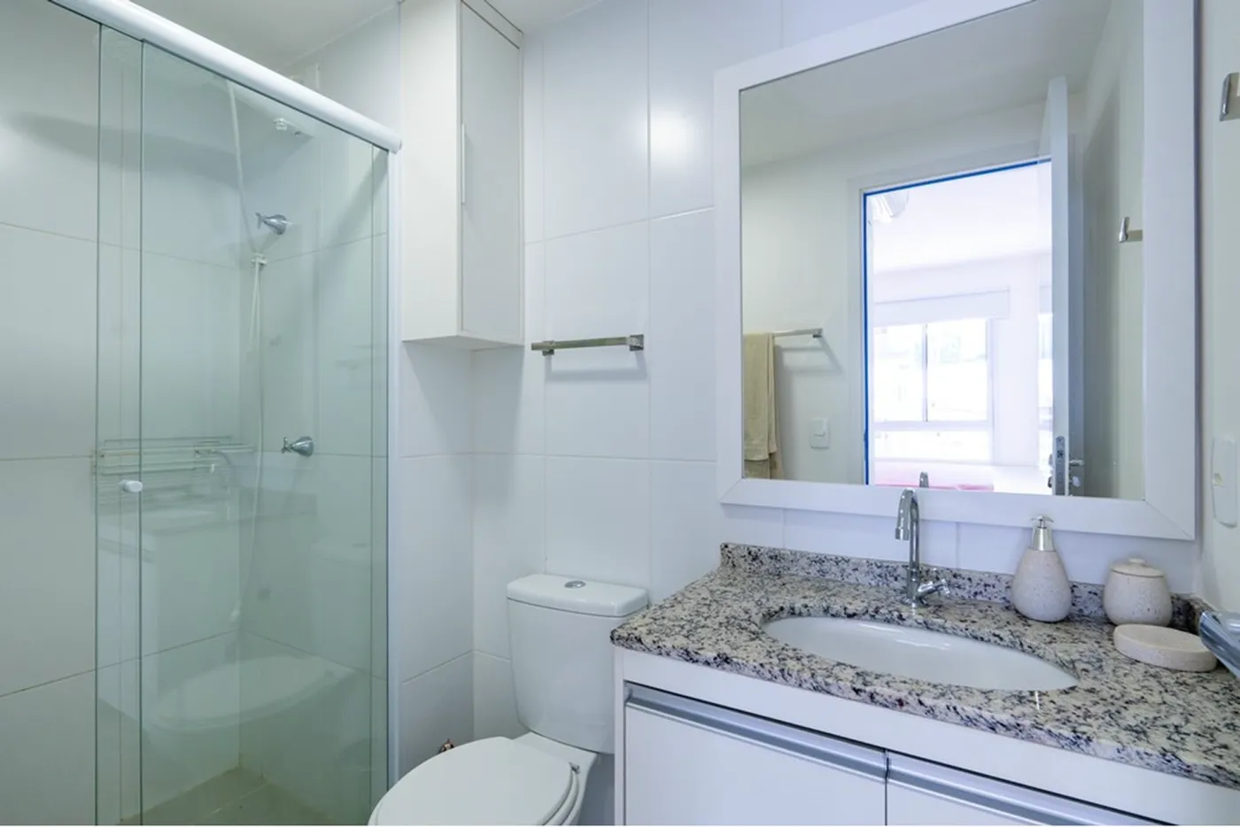 PAG 251 Apto 601241006-50 - REMAX Ville Exclusividades