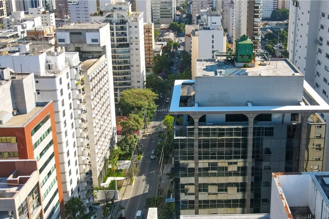 IBT 100 Sala 601241007-72 - REMAX Ville Exclusividades