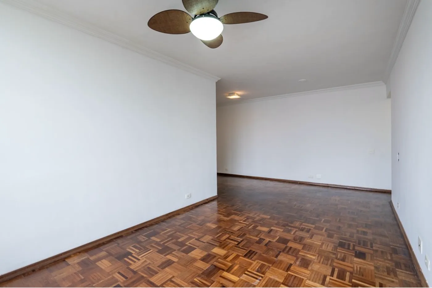 CBBDT 1528 Apto 601241055-8 - REMAX Ville Exclusividades