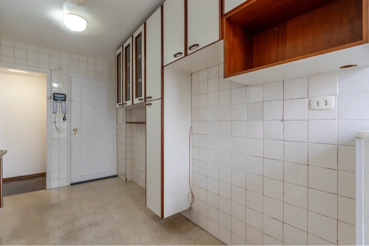 CBBDT 1528 Apto 601241055-8 - REMAX Ville Exclusividades