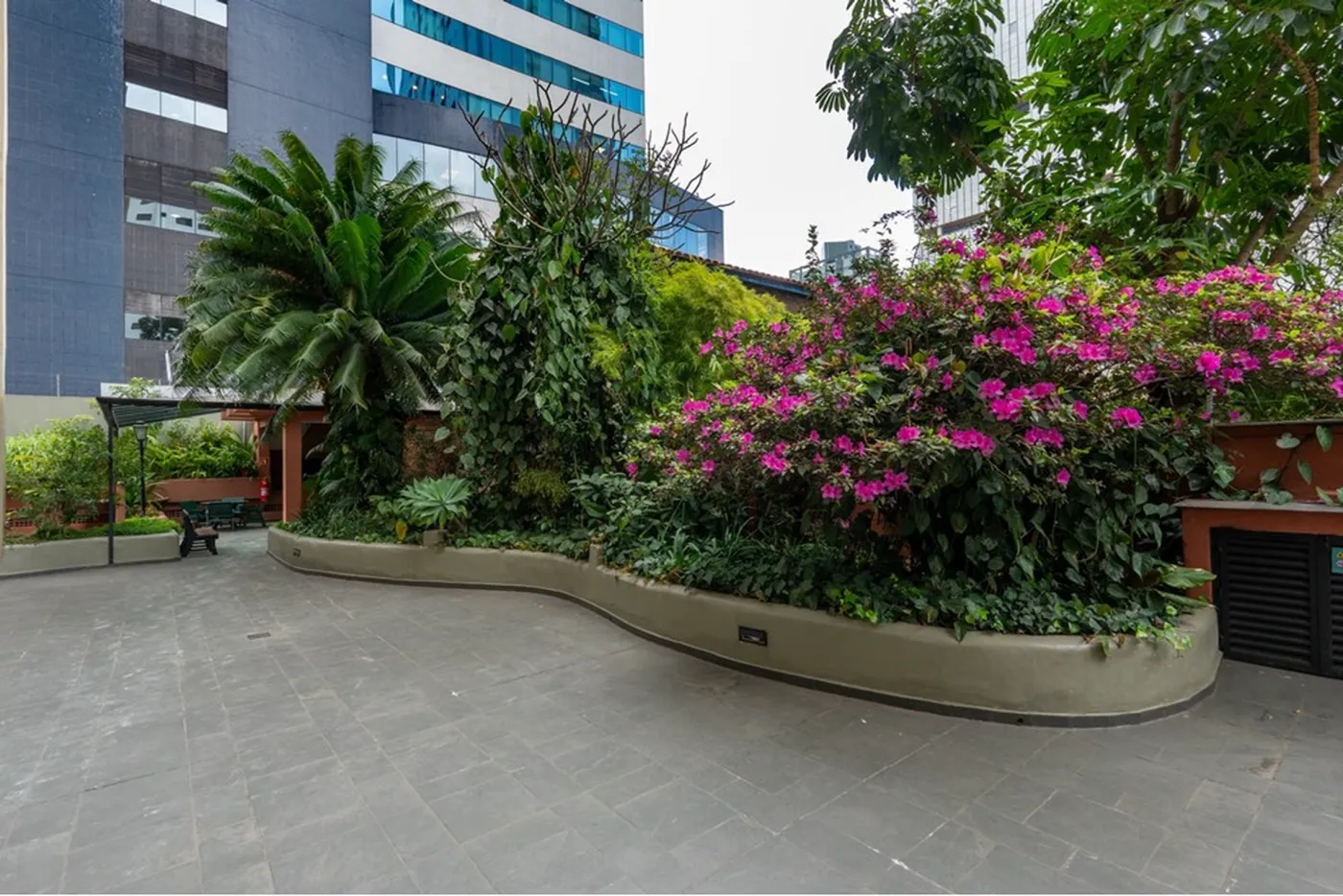 CBBDT 1528 Apto 601241055-8 - REMAX Ville Exclusividades