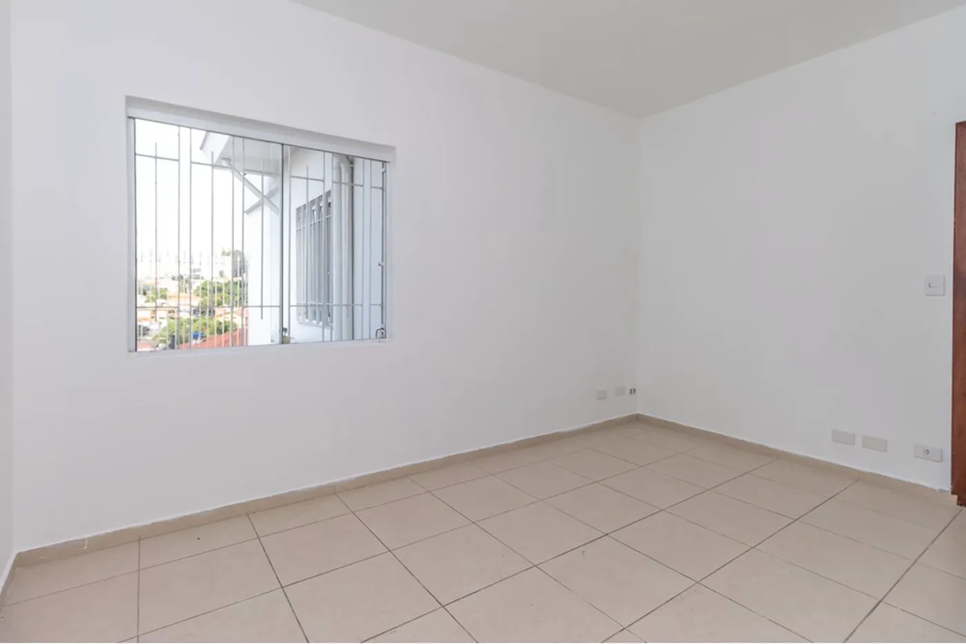 ÁFÁF 1438 Prédio 602291016-159 - REMAX B12 Exclusividades ÁFÁF 1438 Prédio 602291016-159 - REMAX B12 Exclusividades