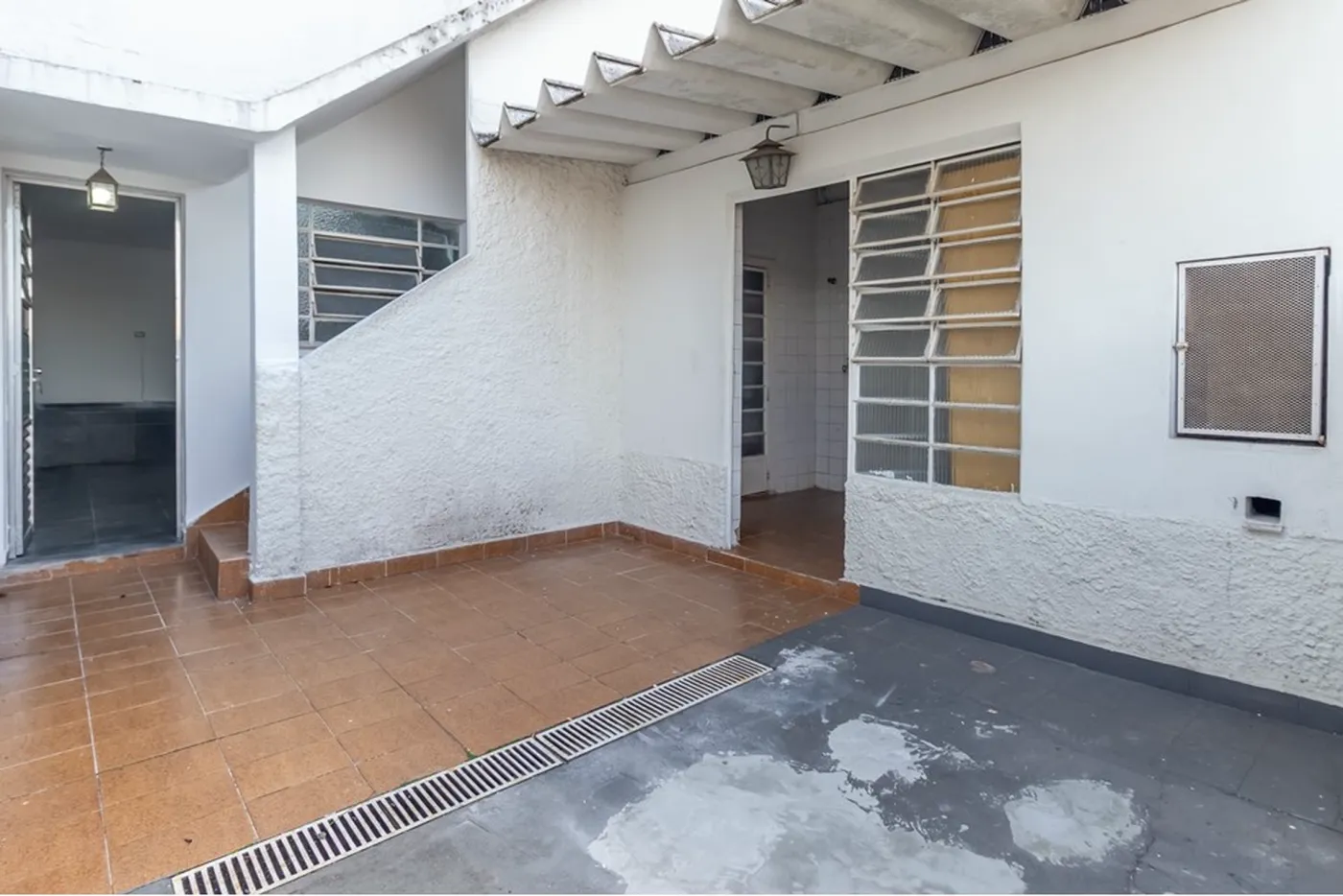 ÁFÁF 1438 Prédio 602291016-159 - REMAX B12 Exclusividades ÁFÁF 1438 Prédio 602291016-159 - REMAX B12 Exclusividades