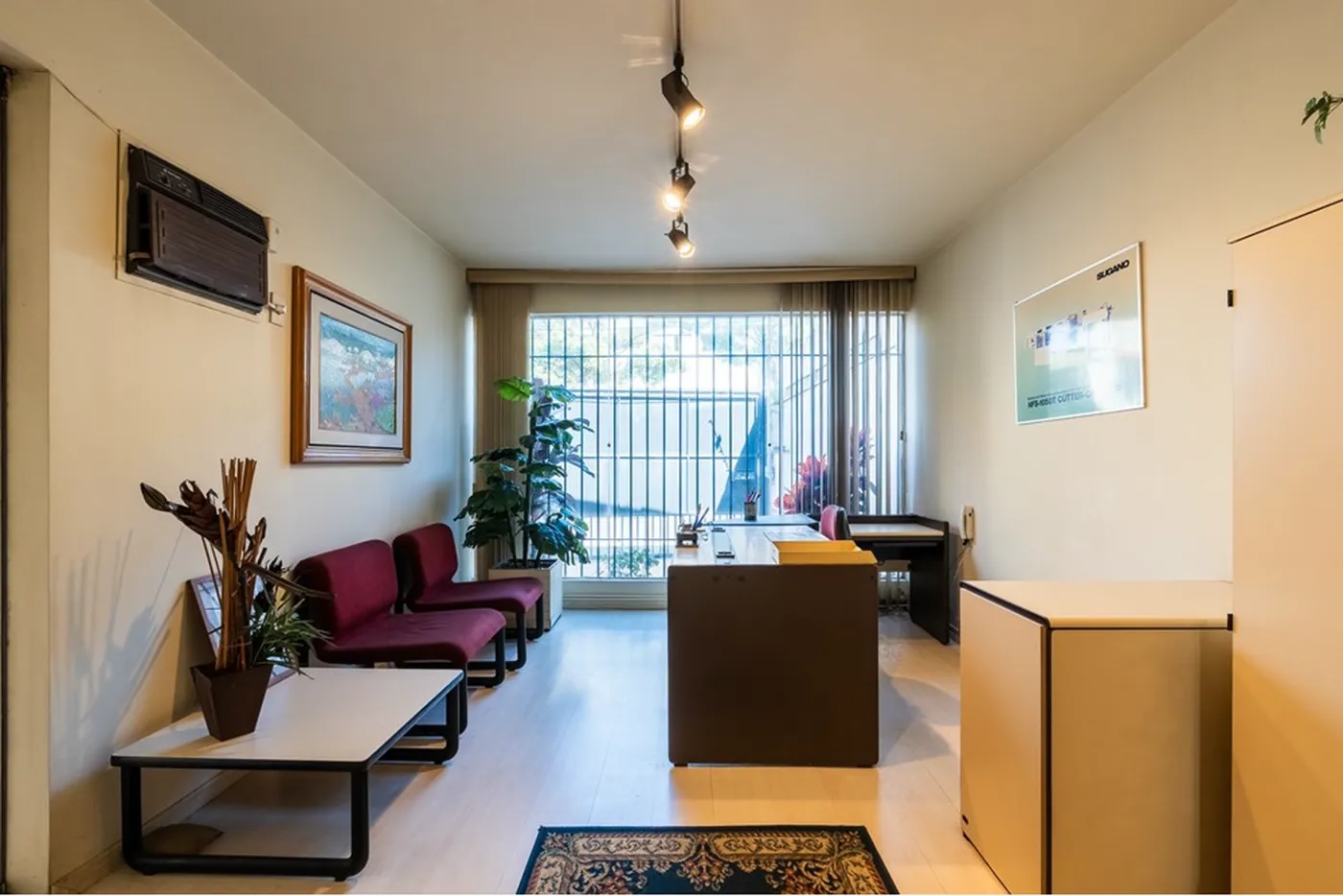 MDB 2649 Prédio 601971016-481 - REMAX Empire Exclusividades MDB 2649 Prédio 601971016-481 - REMAX Empire Exclusividades