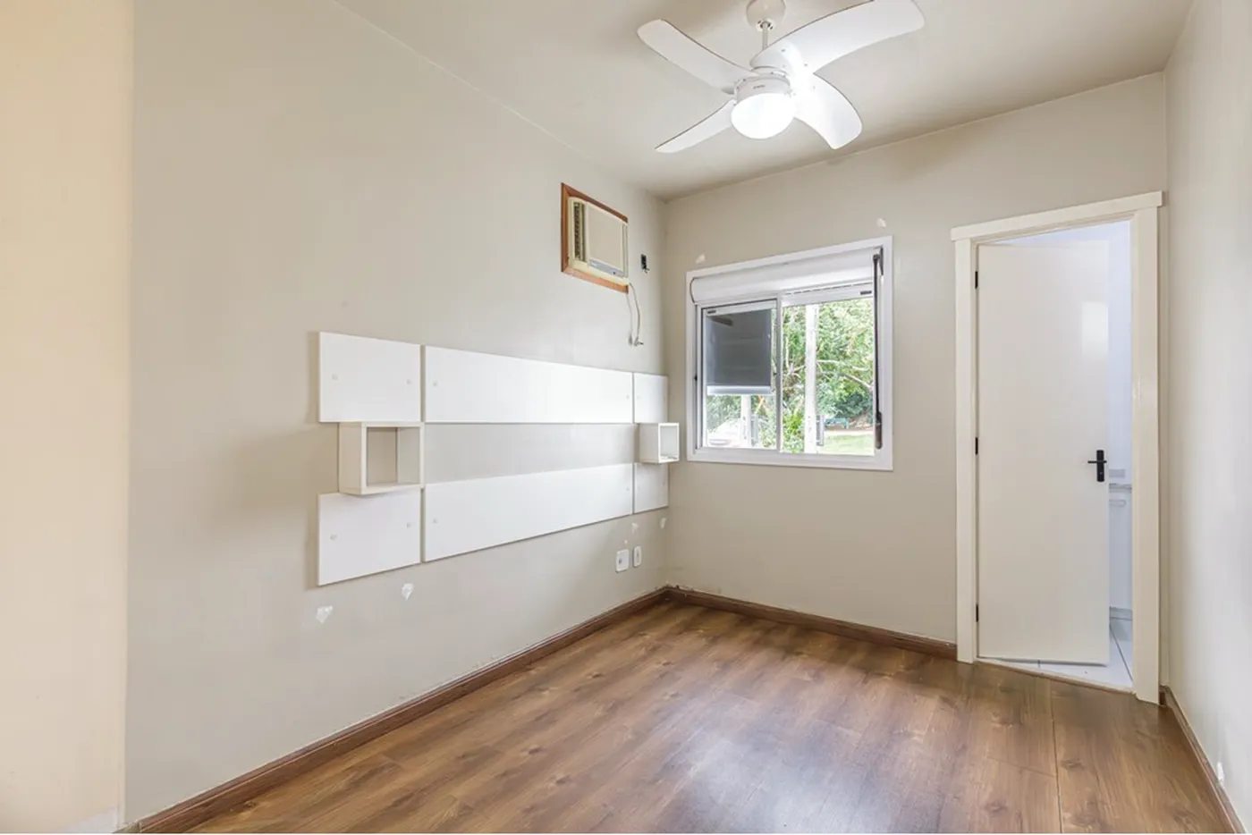 SMCDM 5425 Casa 612521003-269 - REMAX Place Exclusividades SMCDM 5425 Casa 612521003-269 - REMAX Place Exclusividades