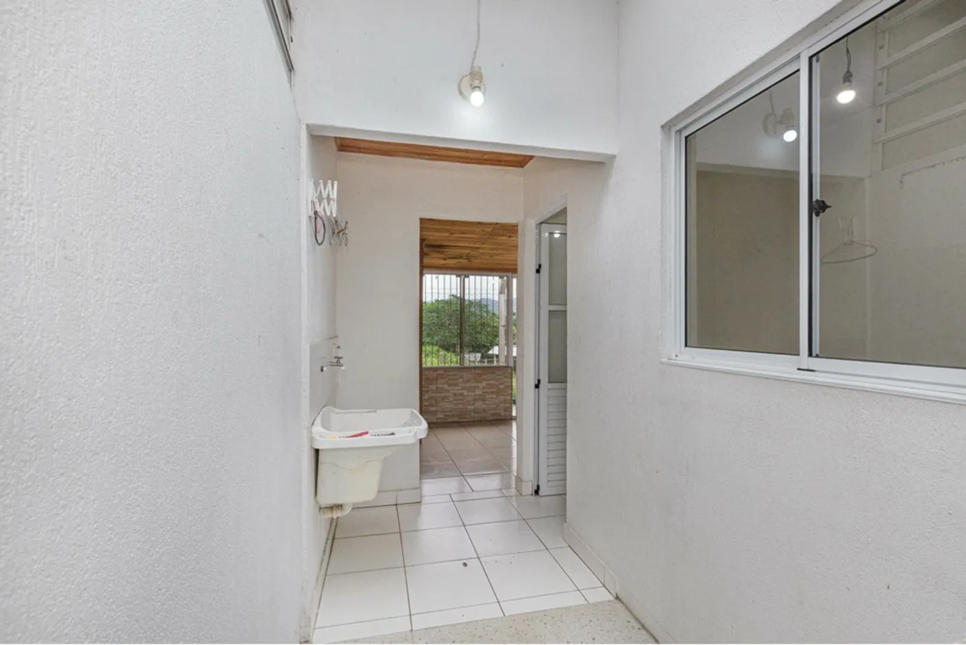 SMCDM 5425 Casa 612521003-269 - REMAX Place Exclusividades SMCDM 5425 Casa 612521003-269 - REMAX Place Exclusividades