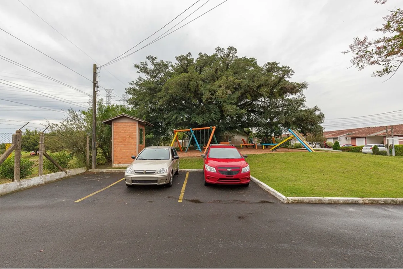 SMCDM 5425 Casa 612521003-269 - REMAX Place Exclusividades SMCDM 5425 Casa 612521003-269 - REMAX Place Exclusividades