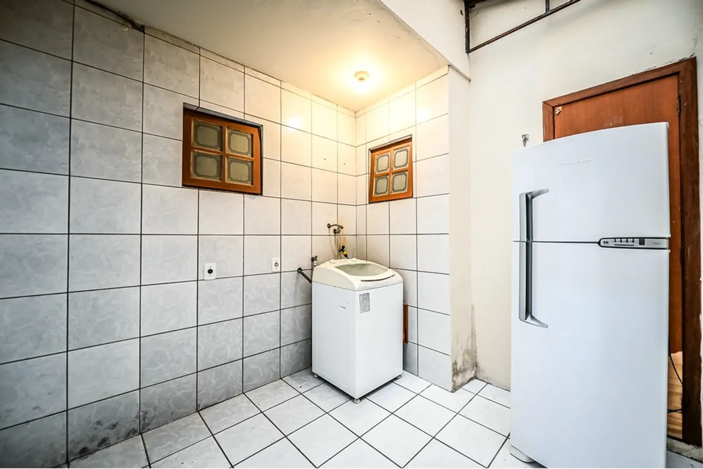 MDGV 690 Apto 612481037-102 - REMAX Andar de Cima Exclusividades