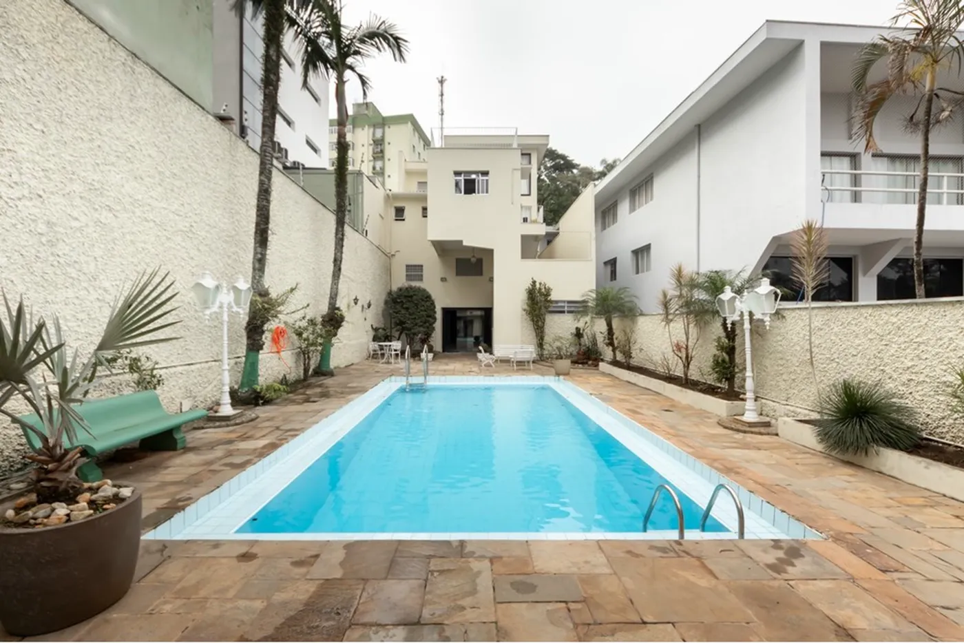 TBM 487 Casa 602291039-5 - REMAX B12 Exclusividades TBM 487 Casa 602291039-5 - REMAX B12 Exclusividades