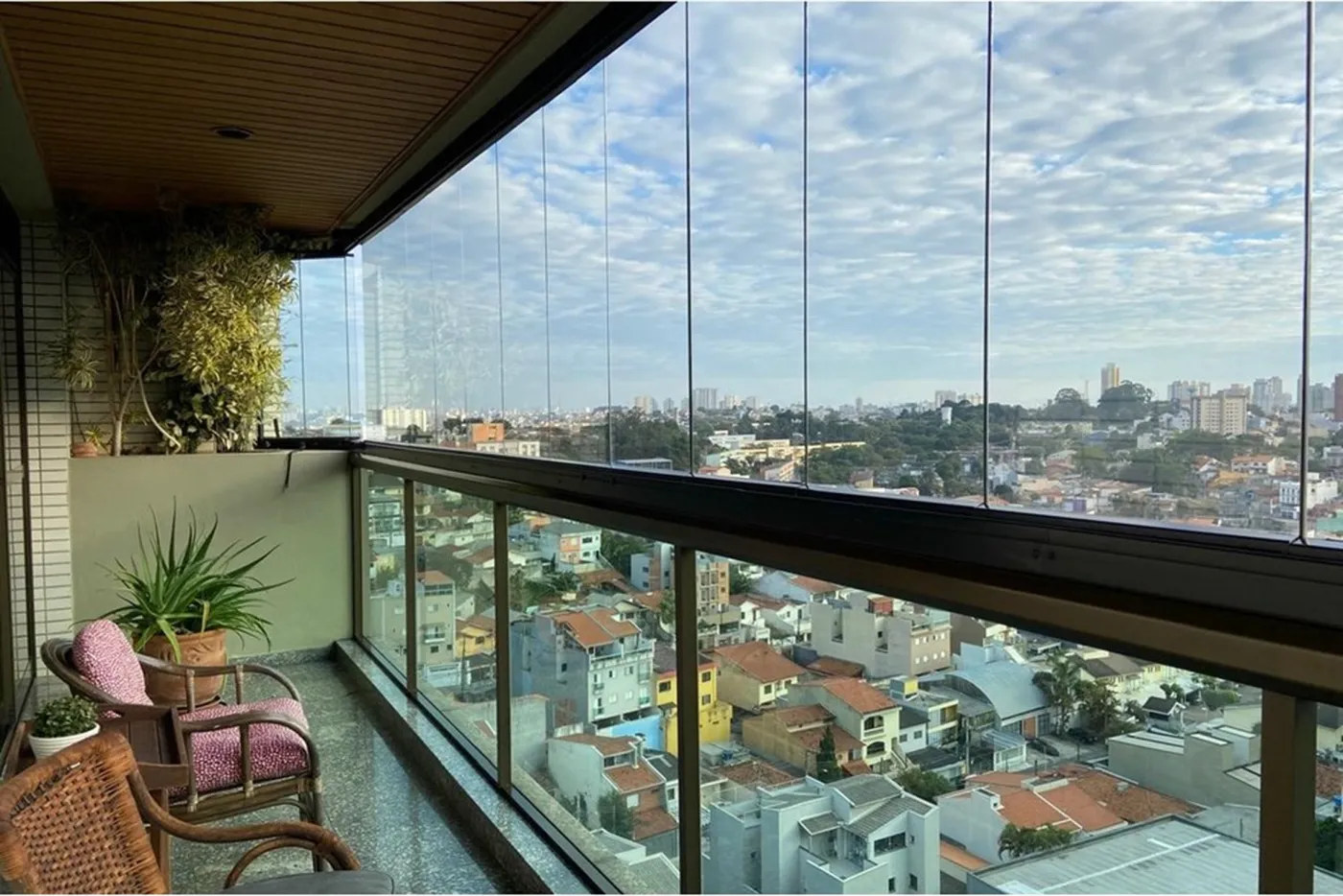VBAB 1124 Apto 601241023-77 - REMAX Ville Exclusividades VBAB 1124 Apto 601241023-77 - REMAX Ville Exclusividades