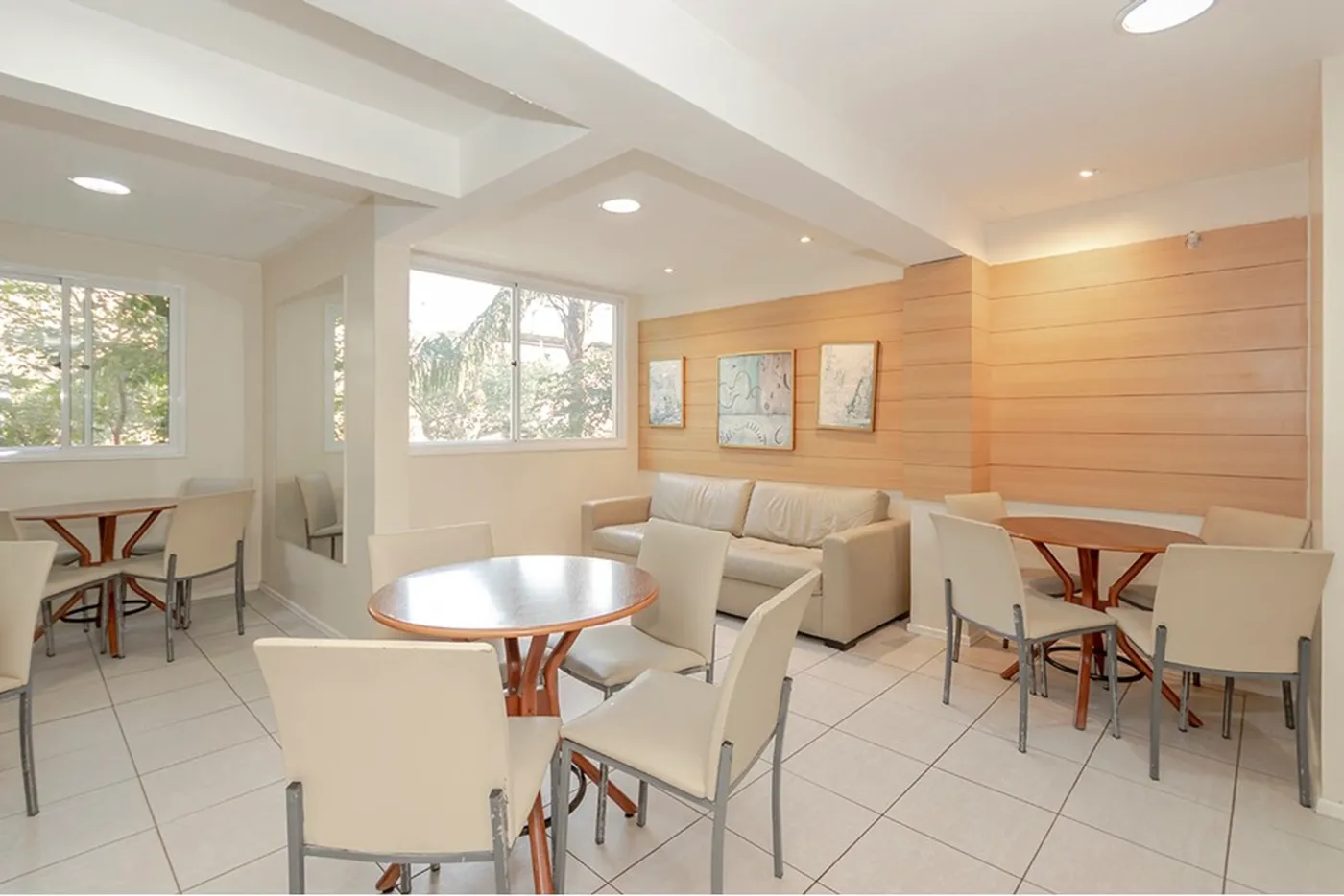 SEFRS 720 Apto 612521044-62 - REMAX Place Exclusividades SEFRS 720 Apto 612521044-62 - REMAX Place Exclusividades