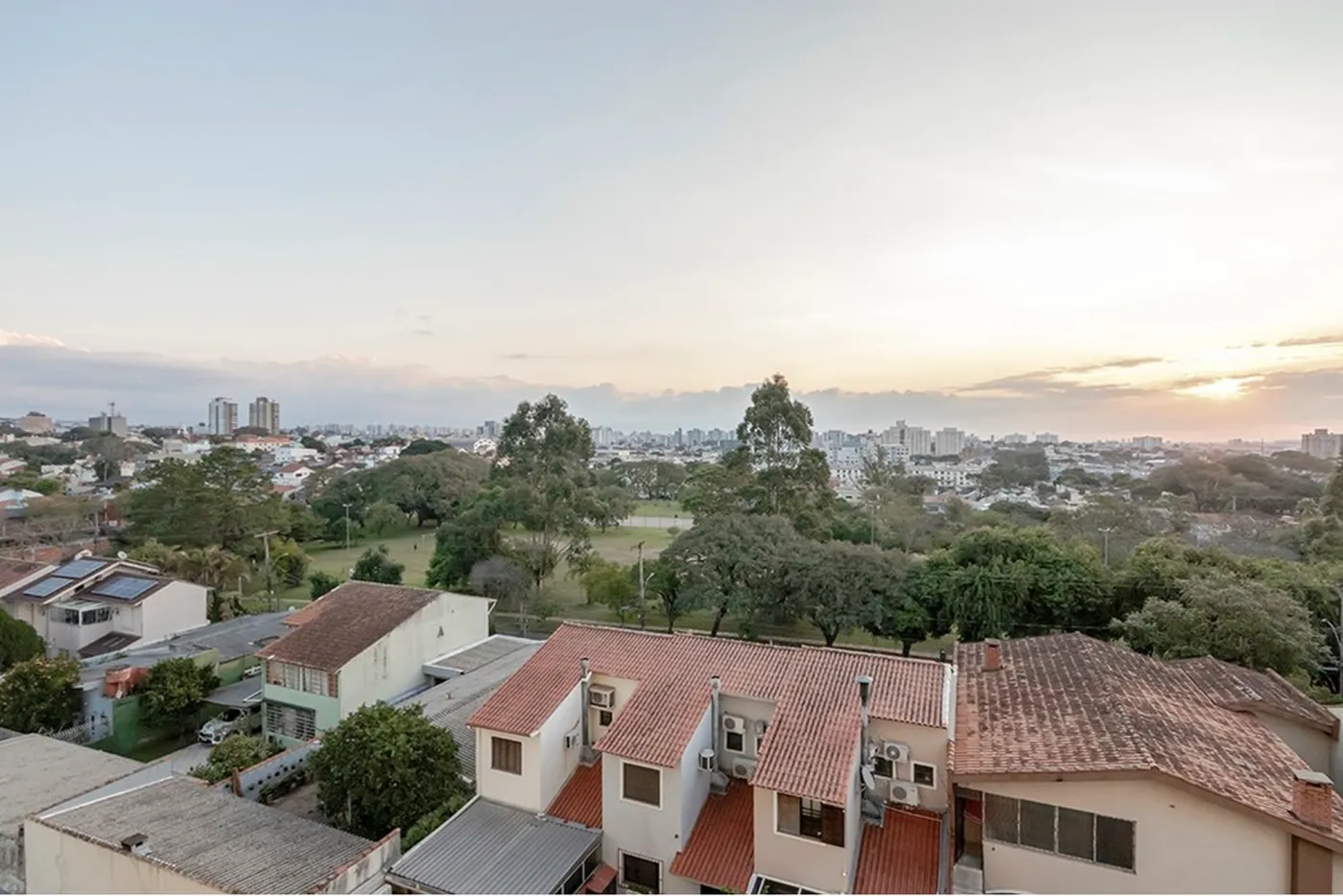 SEFRS 720 Apto 612521044-62 - REMAX Place Exclusividades SEFRS 720 Apto 612521044-62 - REMAX Place Exclusividades