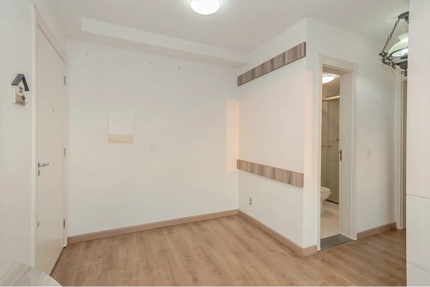 SEFRS 720 Apto 612521044-62 - REMAX Place Exclusividades SEFRS 720 Apto 612521044-62 - REMAX Place Exclusividades
