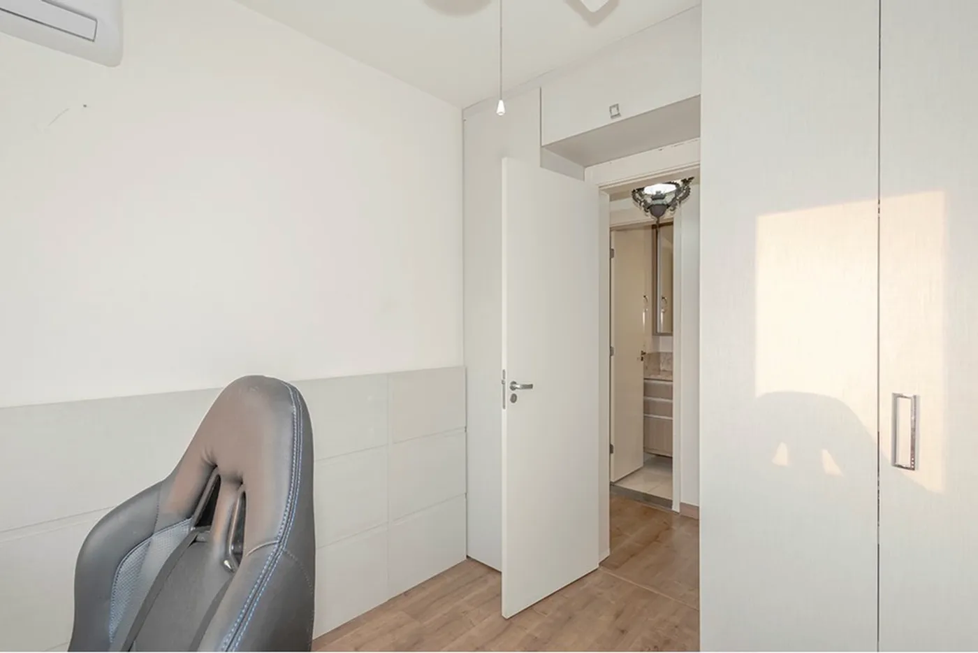 SEFRS 720 Apto 612521044-62 - REMAX Place Exclusividades SEFRS 720 Apto 612521044-62 - REMAX Place Exclusividades