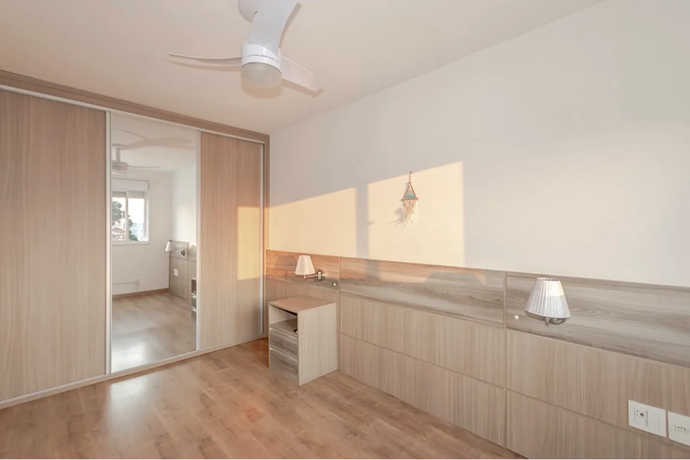 SEFRS 720 Apto 612521044-62 - REMAX Place Exclusividades SEFRS 720 Apto 612521044-62 - REMAX Place Exclusividades