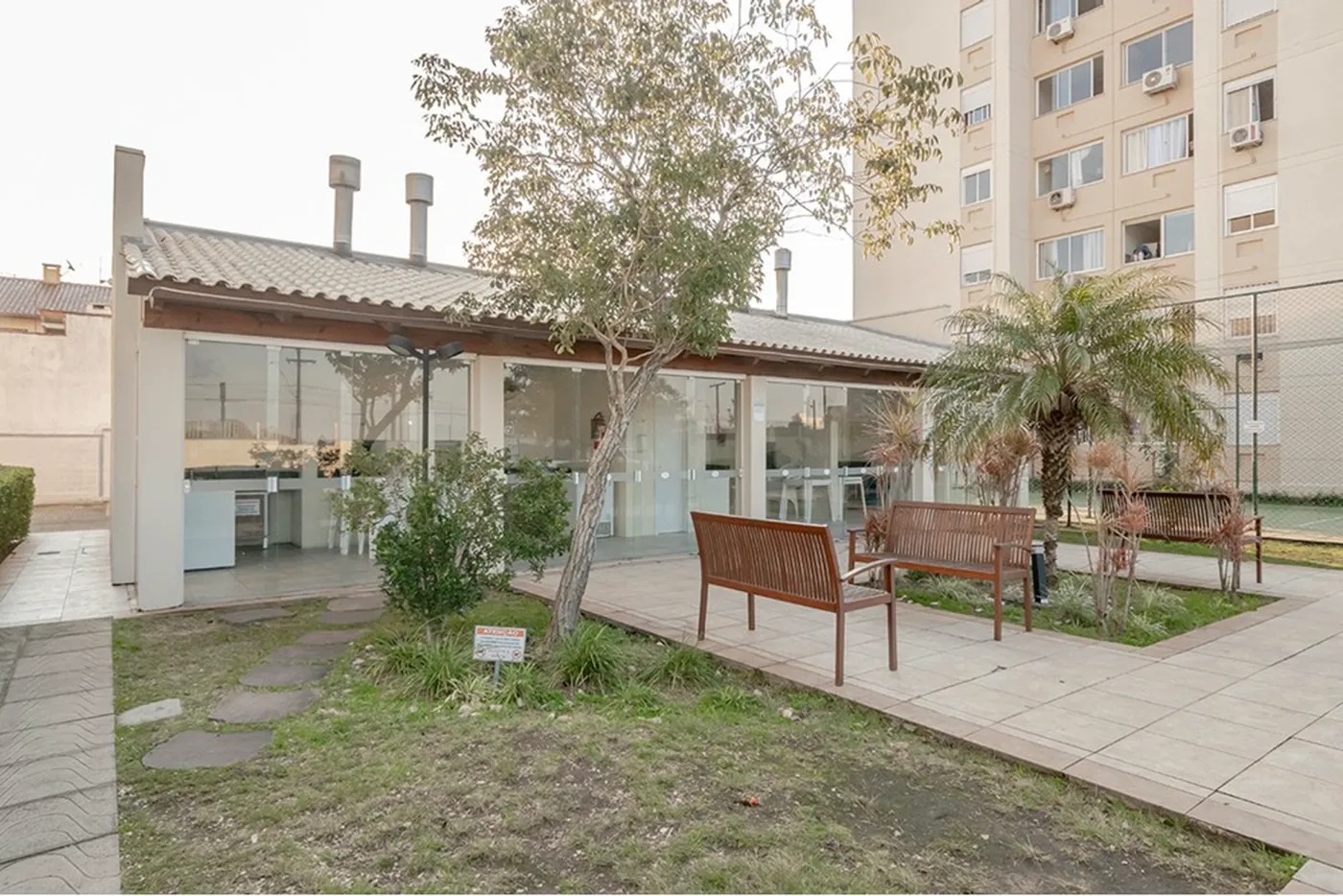 SEFRS 720 Apto 612521044-62 - REMAX Place Exclusividades SEFRS 720 Apto 612521044-62 - REMAX Place Exclusividades