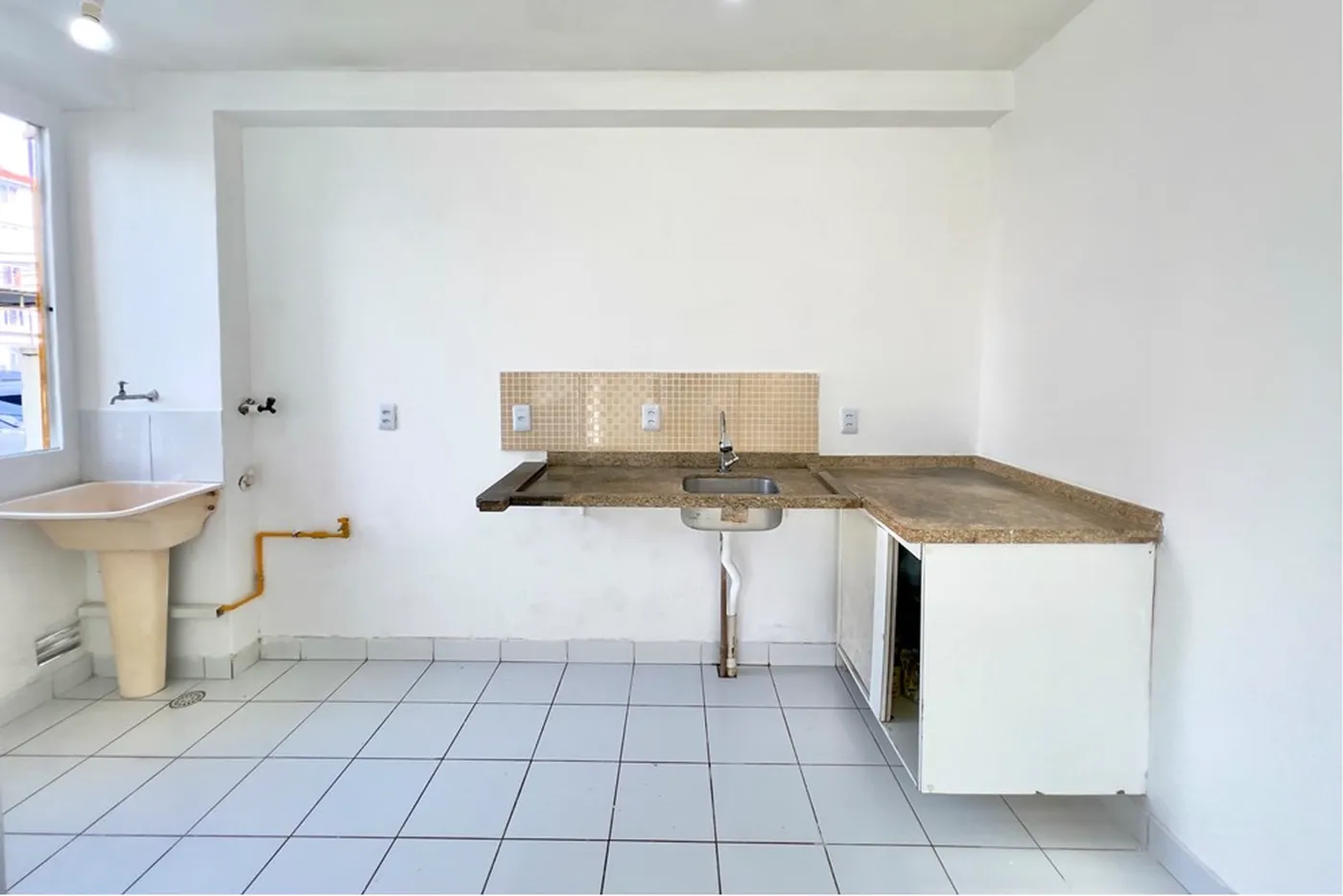 FDJB 1852 Apto 610241030-42 - REMAX 520 Exclusividades FDJB 1852 Apto 610241030-42 - REMAX 520 Exclusividades