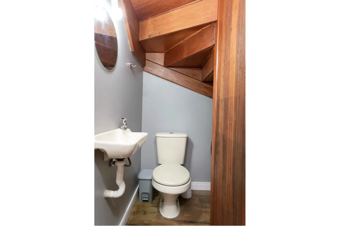 HJAF 801 Casa 612481068-189 - REMAX Andar de Cima Exclusividades