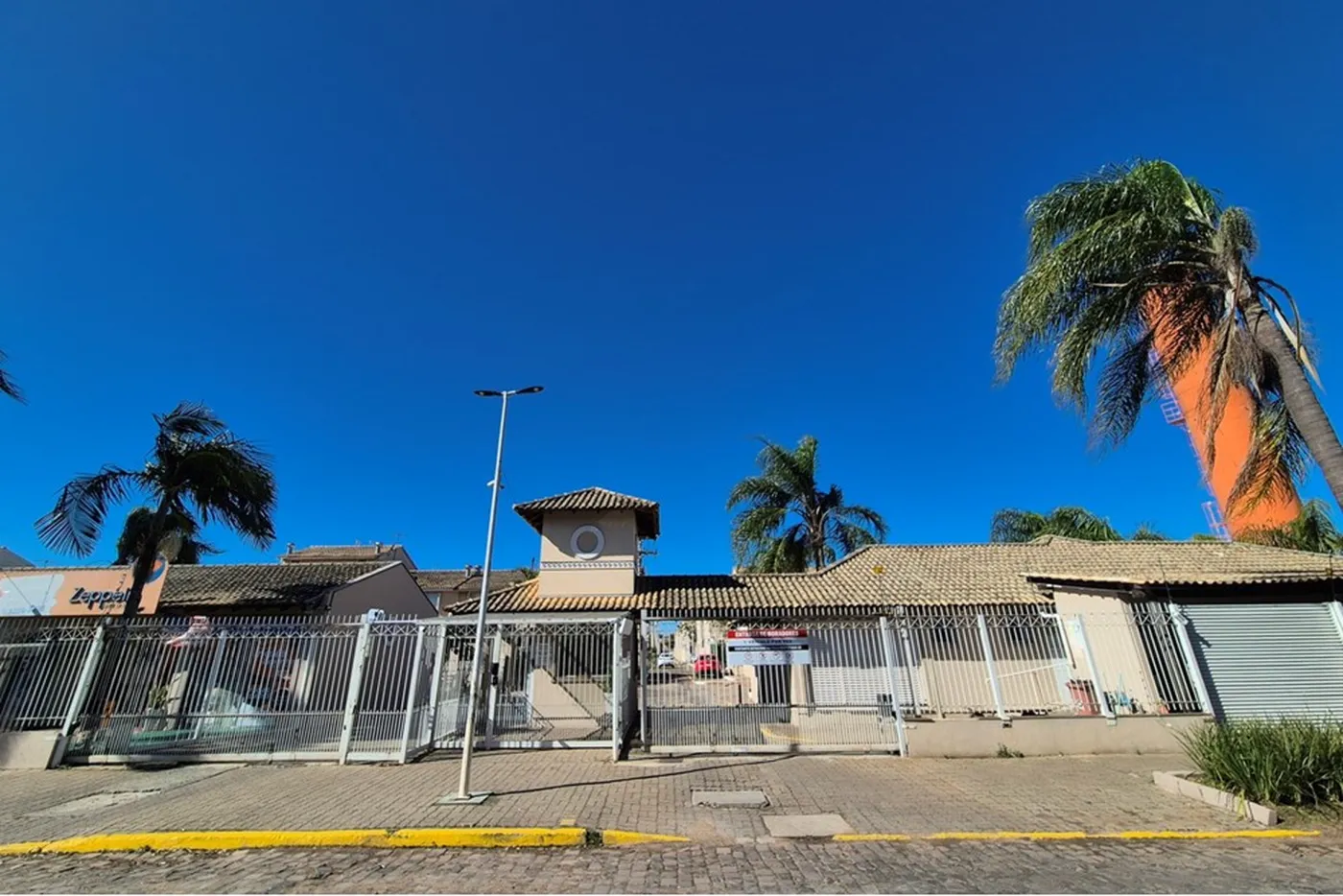 HJAF 801 Casa 612481068-189 - REMAX Andar de Cima Exclusividades