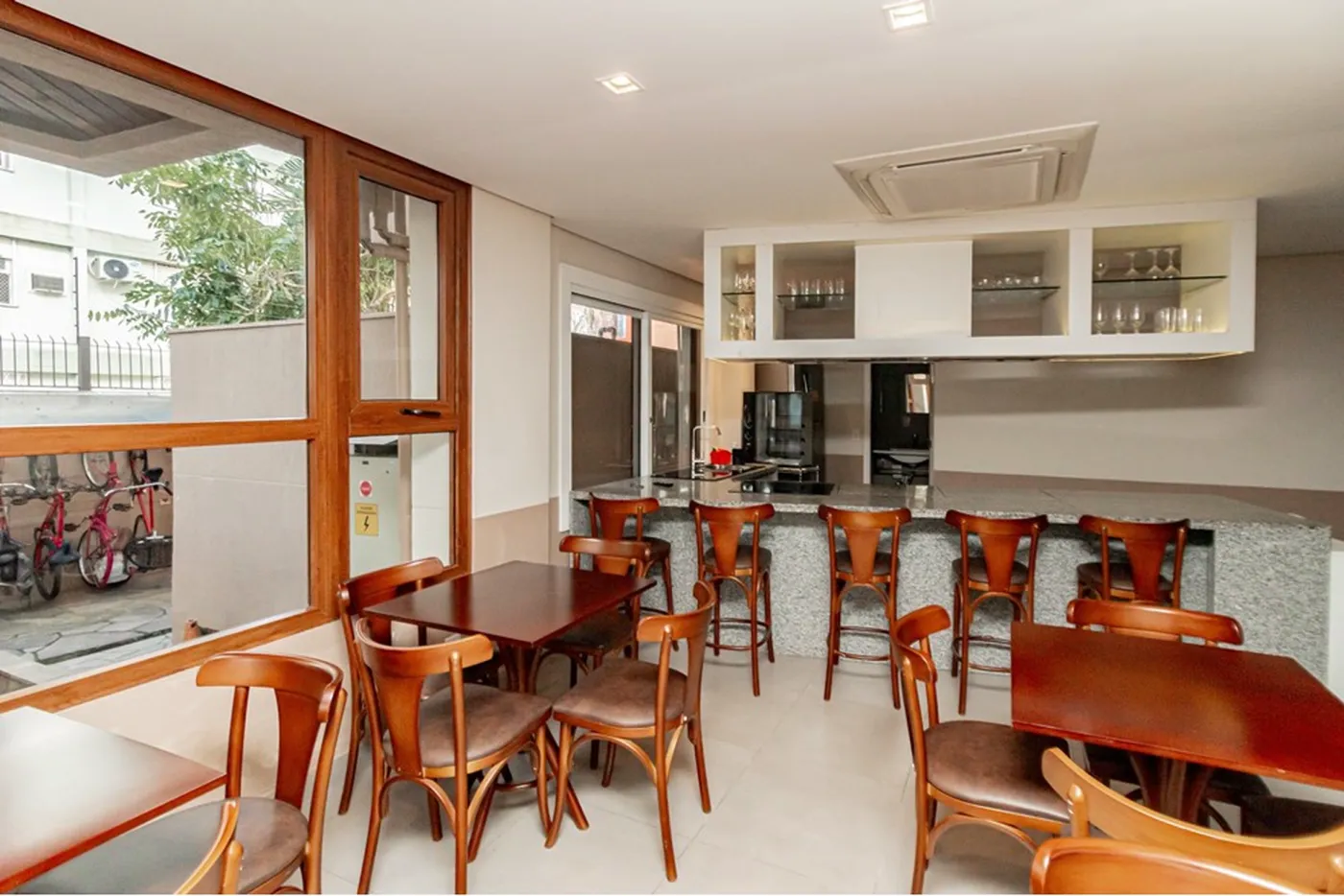MDDDJ 942 Apto 610221010-15 - REMAX Donno Exclusividades