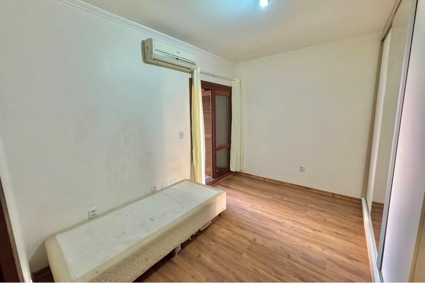 SDJDBC 711 610441004-5 - REMAX Diamond Orla Exclusividades