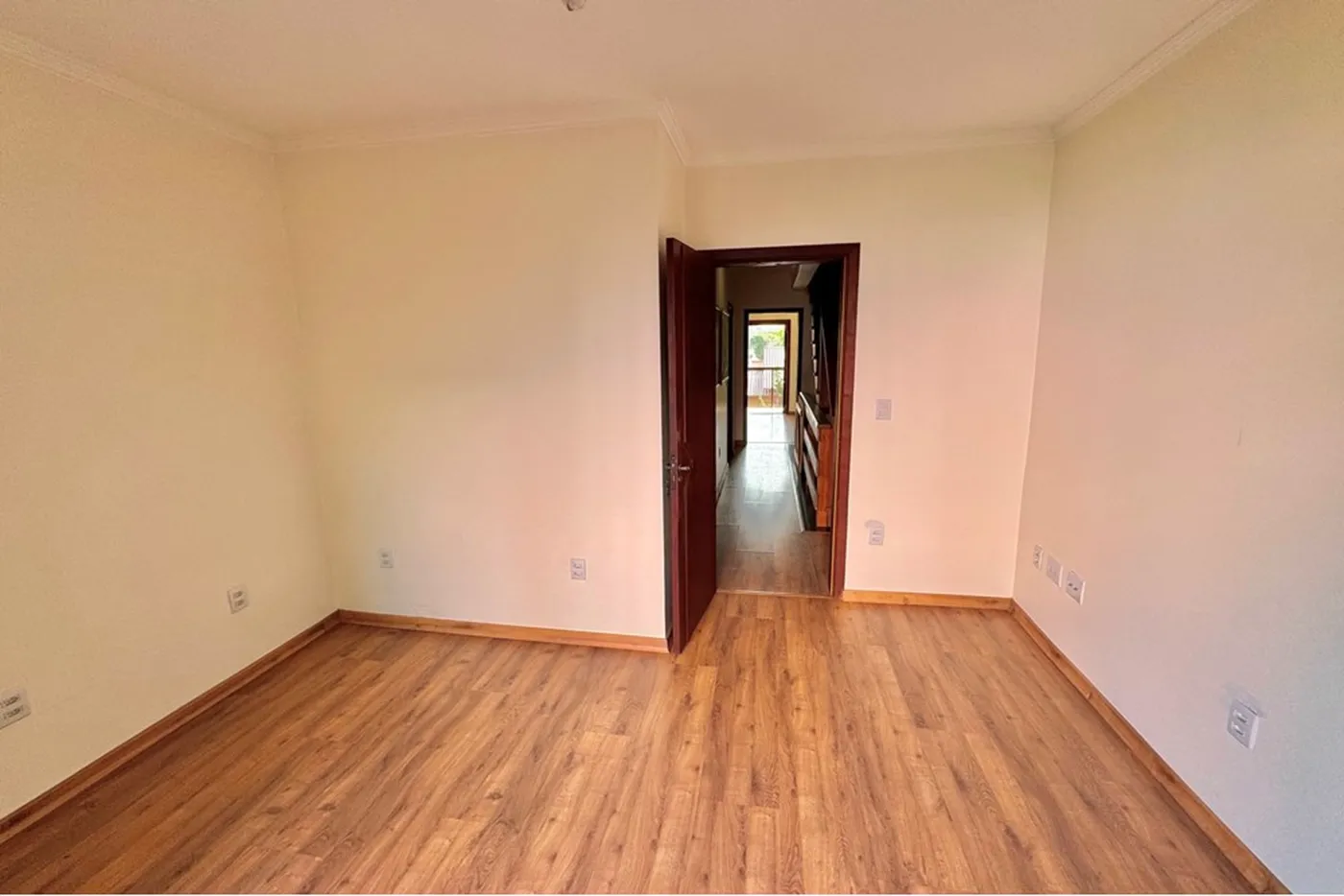 SDJDBC 711 610441004-5 - REMAX Diamond Orla Exclusividades