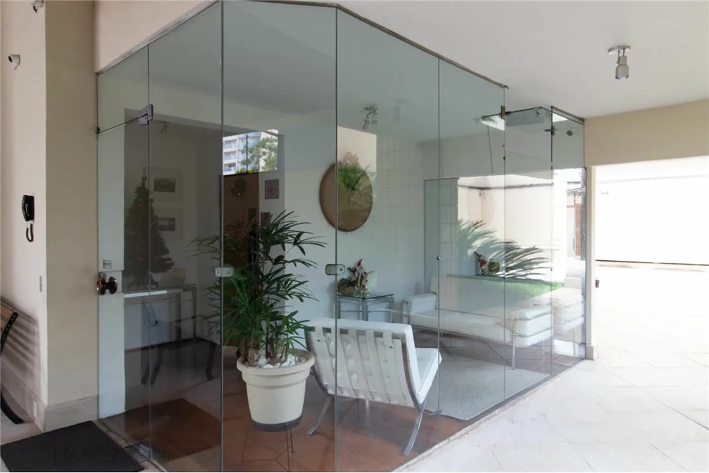 CBJAS 1197 Apto 601971018-1244 - REMAX Empire Exclusividades CBJAS 1197 Apto 601971018-1244 - REMAX Empire Exclusividades