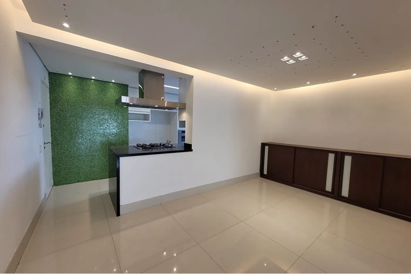 MJ 493 Apto 601971076-44 - REMAX Empire Exclusividades MJ 493 Apto 601971076-44 - REMAX Empire Exclusividades