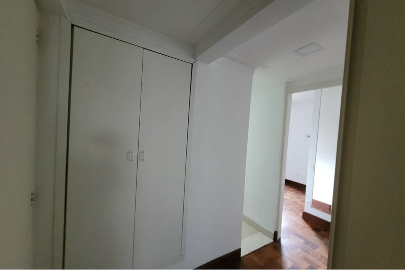 MJ 493 Apto 601971076-44 - REMAX Empire Exclusividades MJ 493 Apto 601971076-44 - REMAX Empire Exclusividades