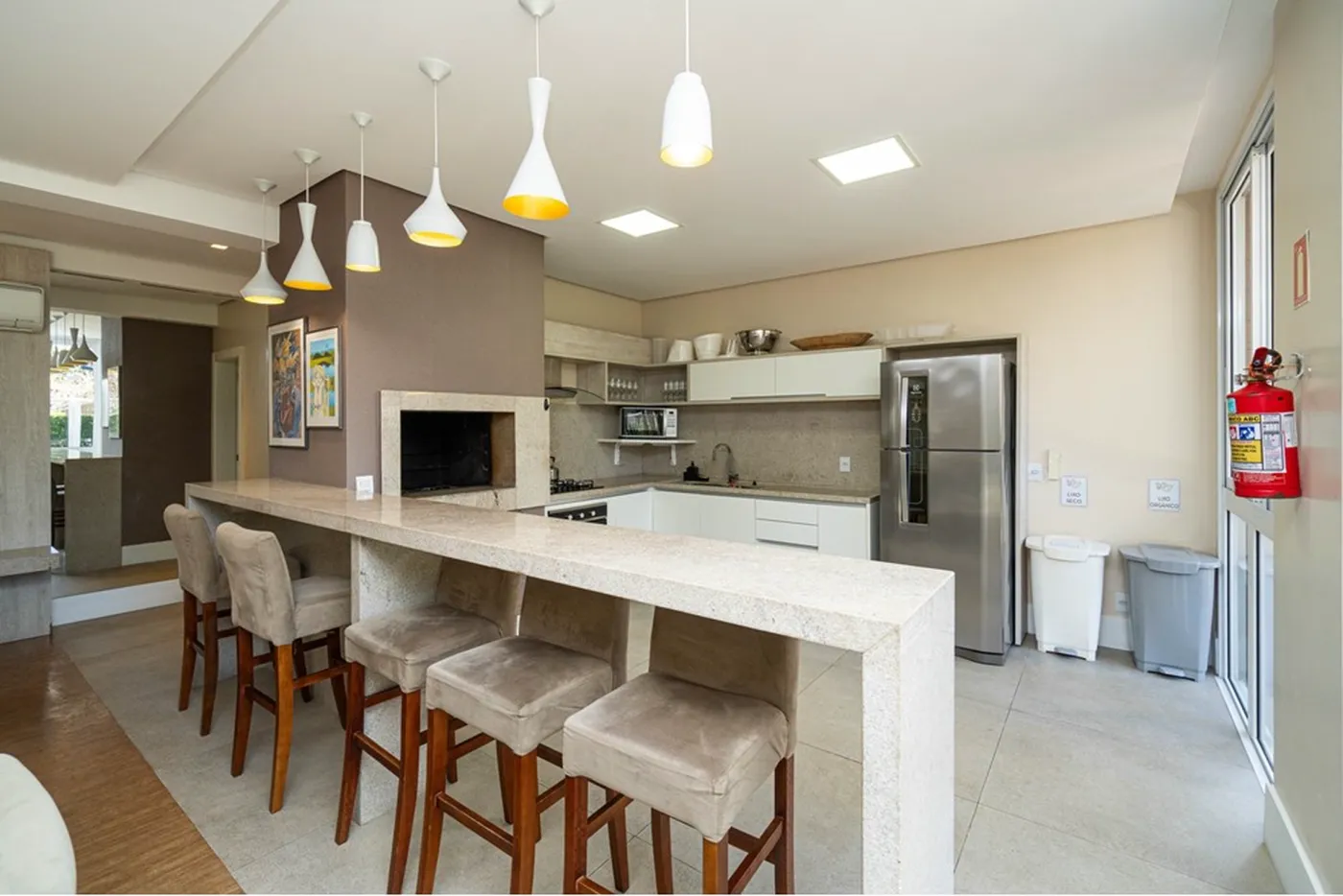 MDOB 130 Apto 612481029-151 - REMAX Andar de Cima Exclusividades