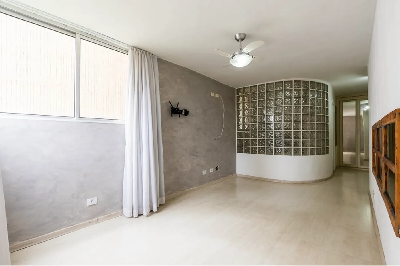 IDC 133 Apto 601971051-51 - REMAX Empire Exclusividades IDC 133 Apto 601971051-51 - REMAX Empire Exclusividades