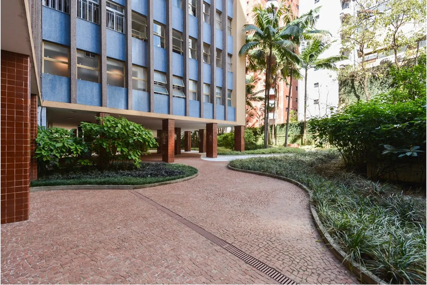 HH 235 Apto 601241057-19 - REMAX Ville Exclusividades
