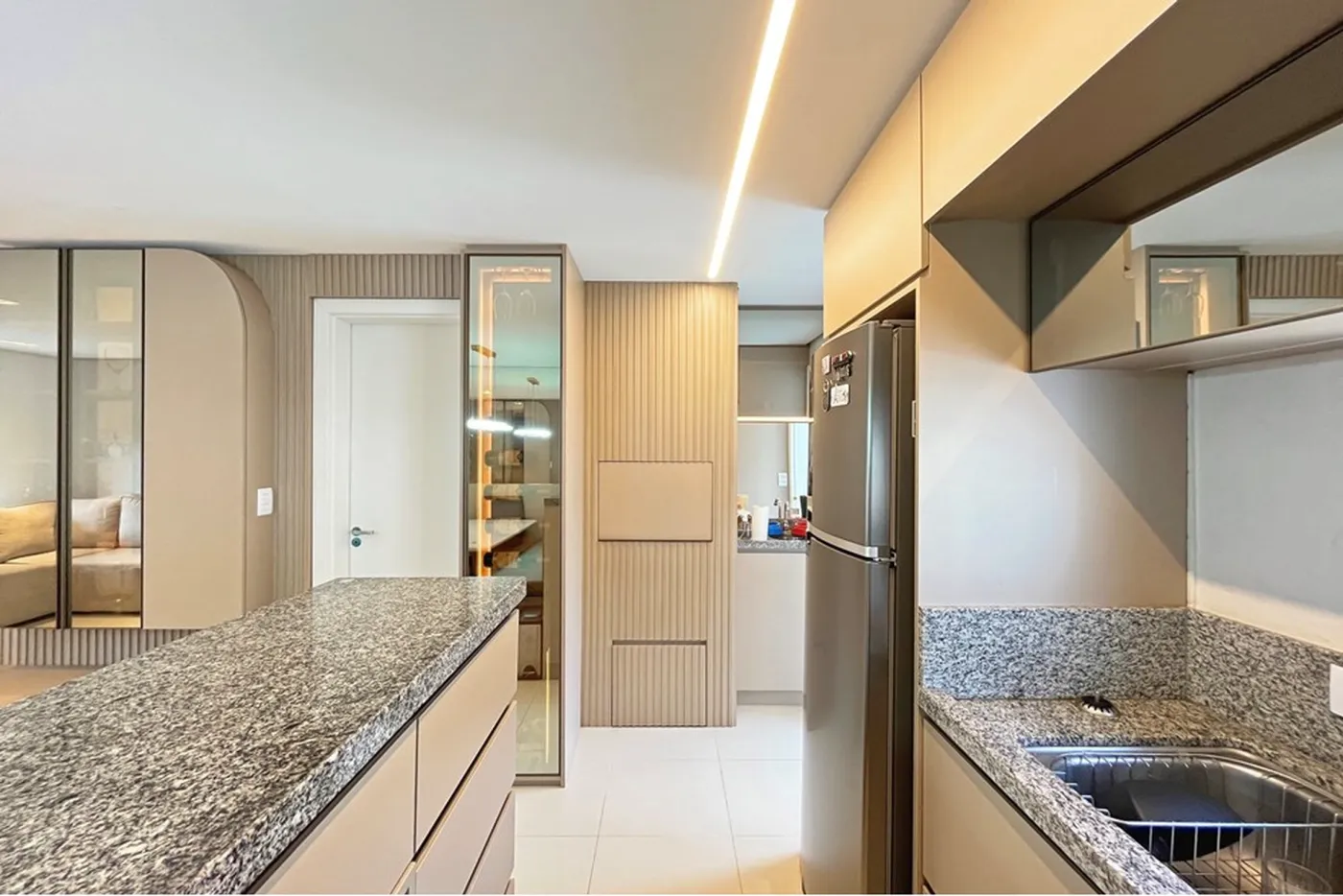 HZA 220 Casa 612481009-29 - REMAX Andar de Cima Exclusividades