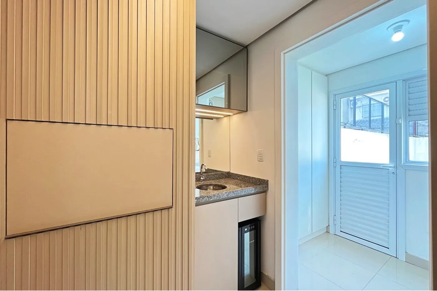 HZA 220 Casa 612481009-29 - REMAX Andar de Cima Exclusividades