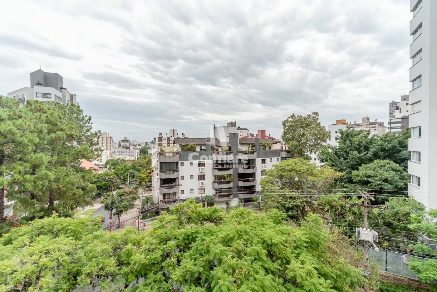 Plano Alto Apto 19909 - Confiare Cia Imobiliaria Exclusividades