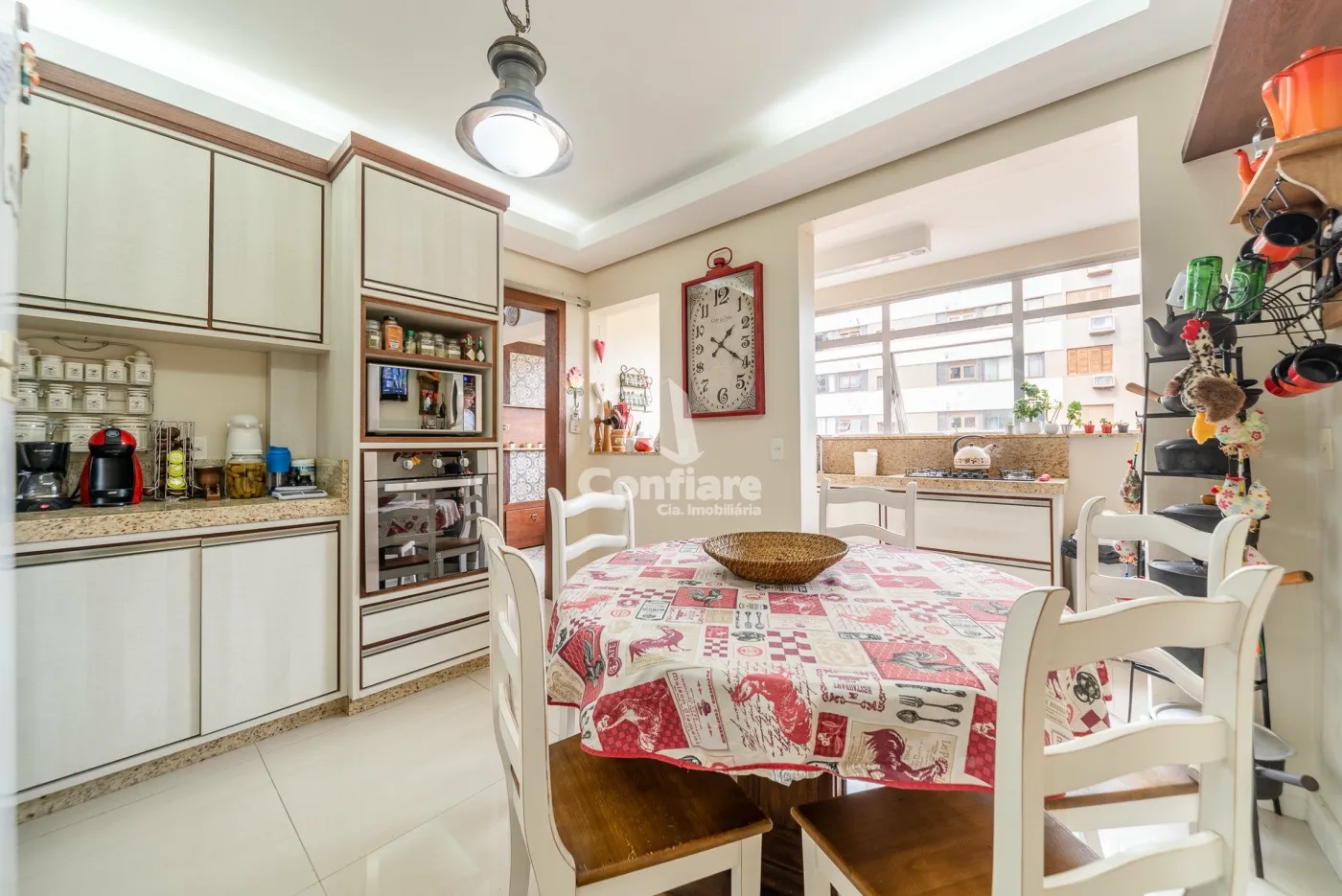 Plano Alto Apto 19909 - Confiare Cia Imobiliaria Exclusividades