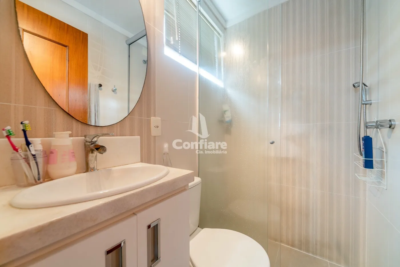 Plano Alto Apto 19909 - Confiare Cia Imobiliaria Exclusividades