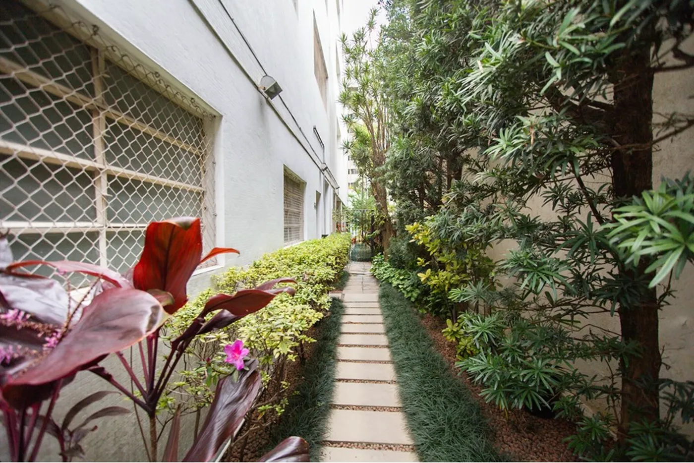 PMA 1419 Apto 601081090-14 - REMAX Lepex Exclusividades