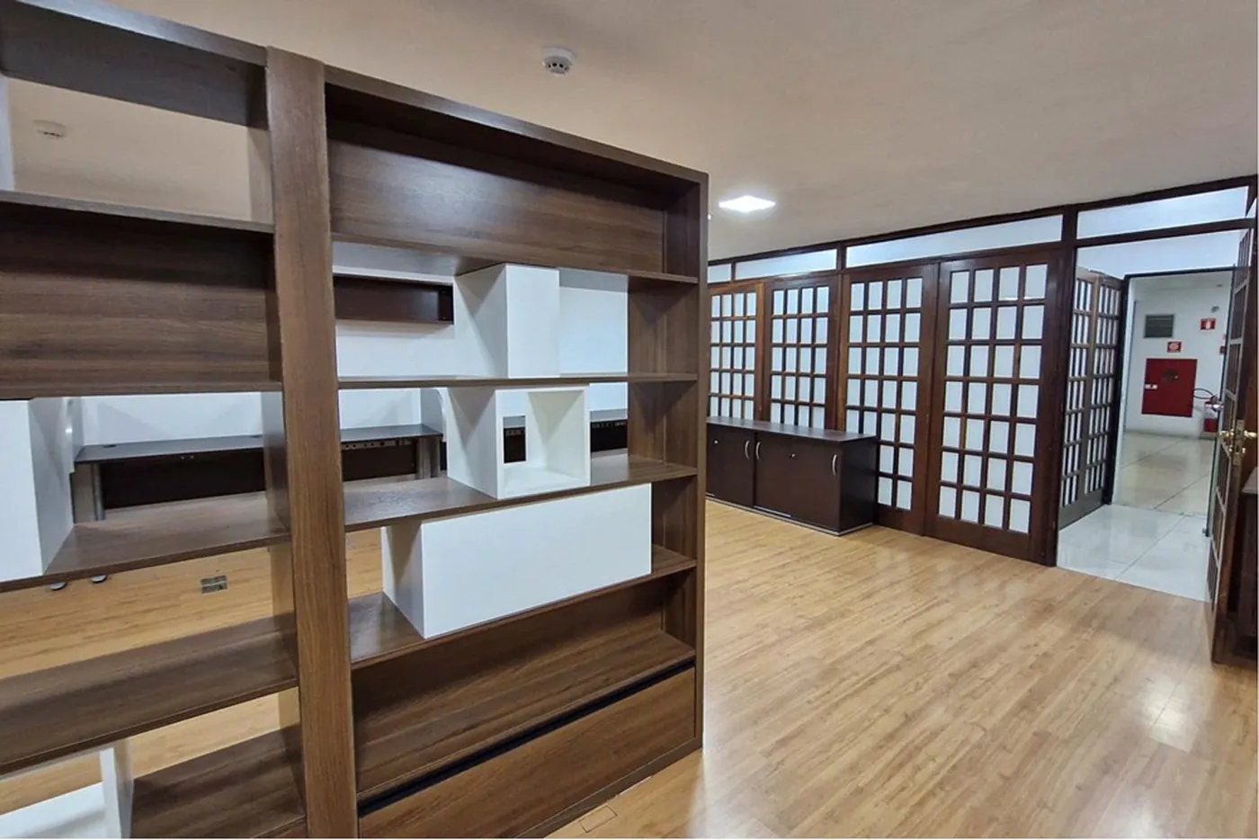RCC 139 Sala 602301001-159 - Remax Trinity Exclusividades RCC 139 Sala 602301001-159 - Remax Trinity Exclusividades