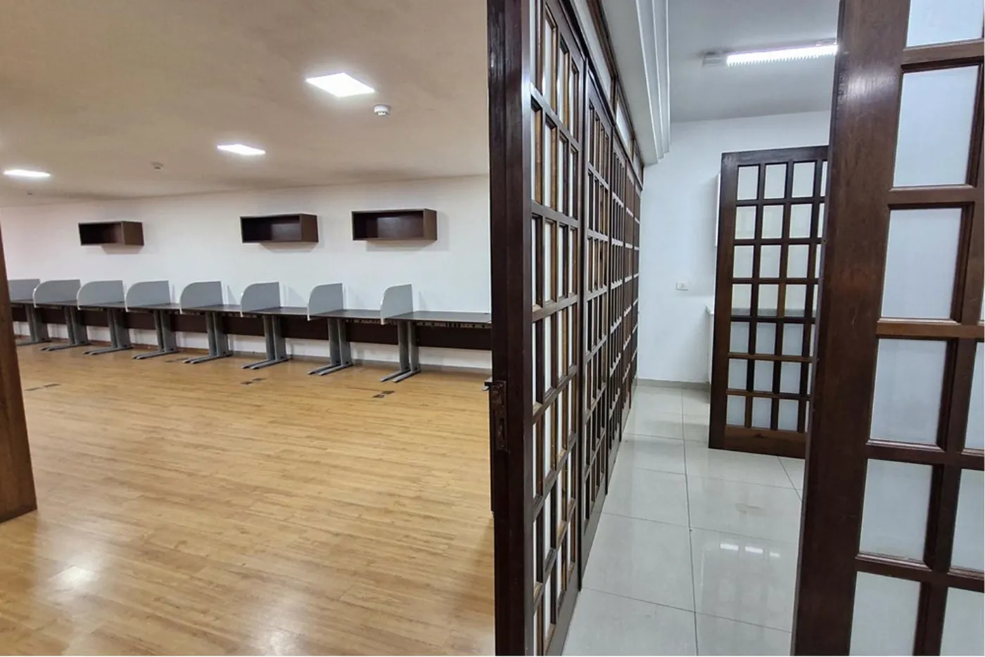 RCC 139 Sala 602301001-159 - Remax Trinity Exclusividades RCC 139 Sala 602301001-159 - Remax Trinity Exclusividades