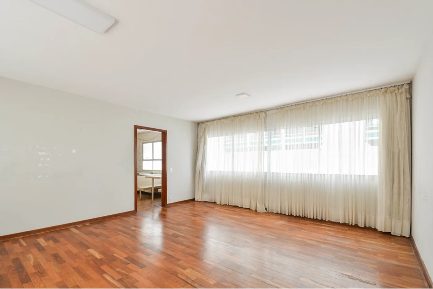 HDBM 217 Apto 601241057-21 - REMAX Ville Exclusividades
