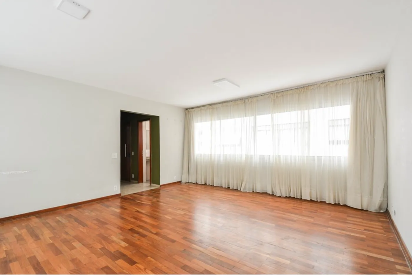 HDBM 217 Apto 601241057-21 - REMAX Ville Exclusividades