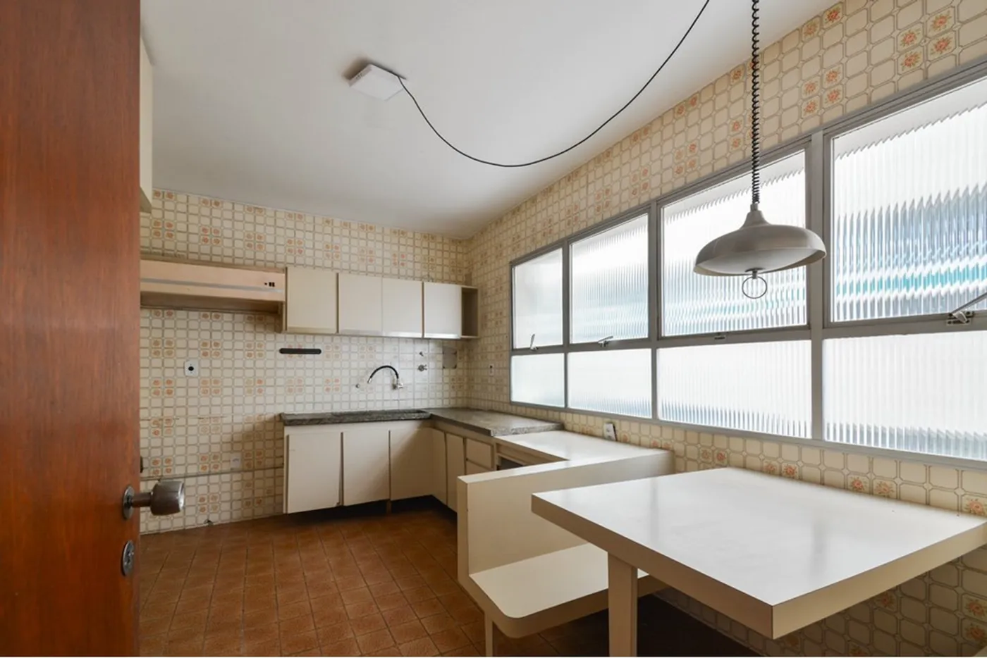 HDBM 217 Apto 601241057-21 - REMAX Ville Exclusividades
